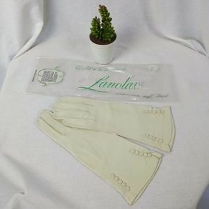Lanolav new vintage stock Ladies leather Gloves